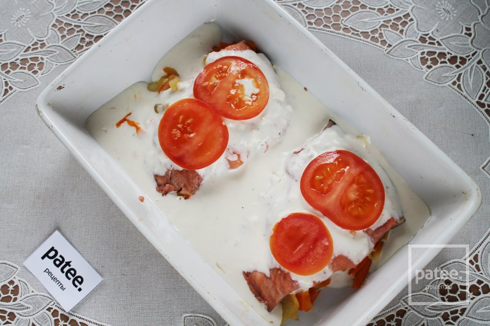 Горбуша в духовке с овощами и сыром - Шаг 12