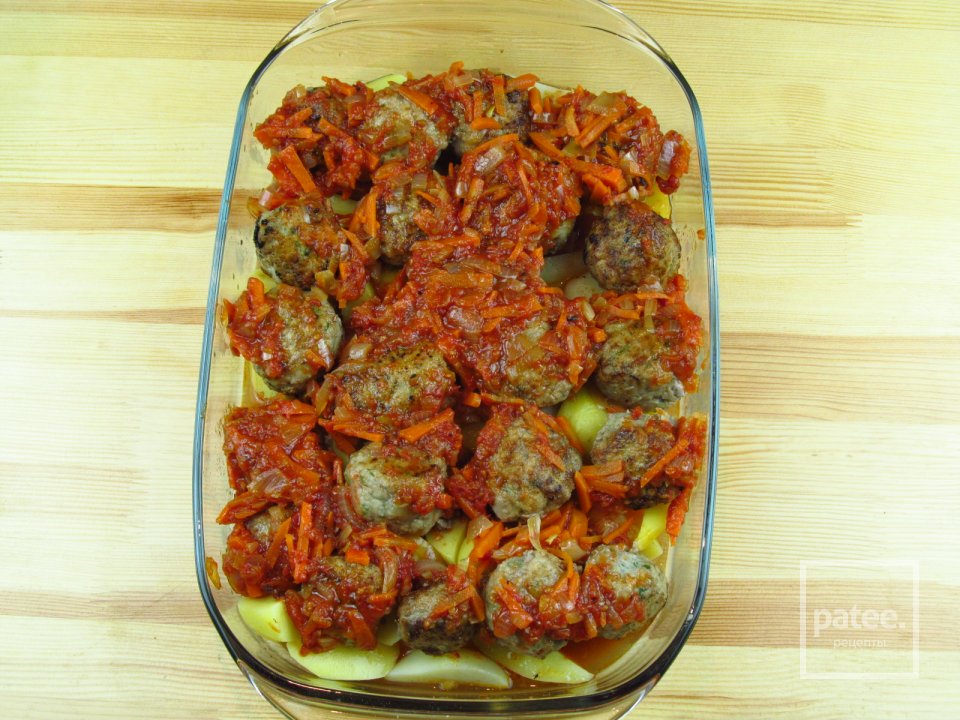 Тефтели с картофелем запеченные в духовке - Шаг 4