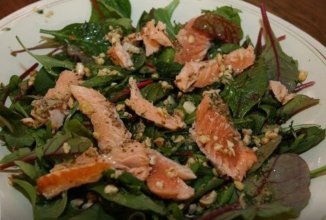 Теплый салат с семгой