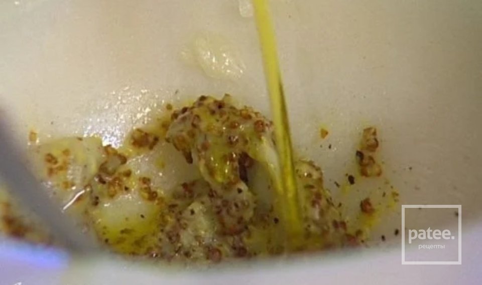 Теплый салат с семгой - Шаг 1