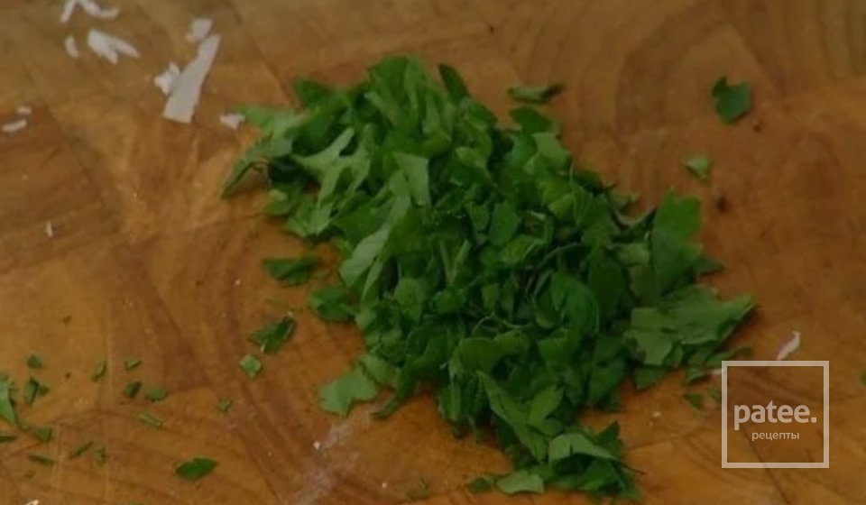 Теплый салат с семгой - Шаг 6