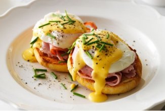 Яйца Бенедикт