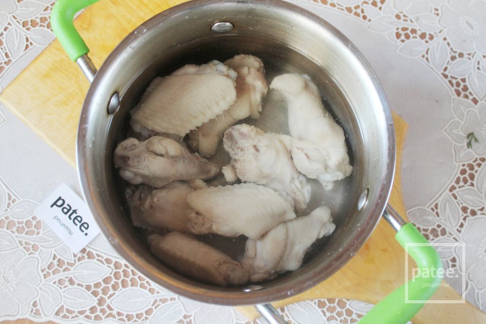 Легкий куриный суп с вермишелью и черемшой - Шаг 4