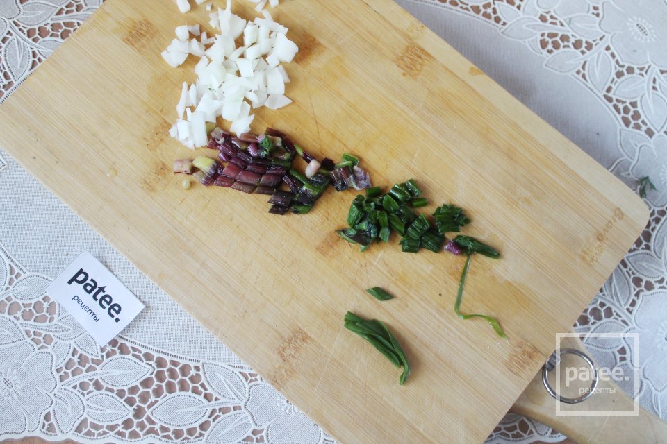 Легкий куриный суп с вермишелью и черемшой - Шаг 9