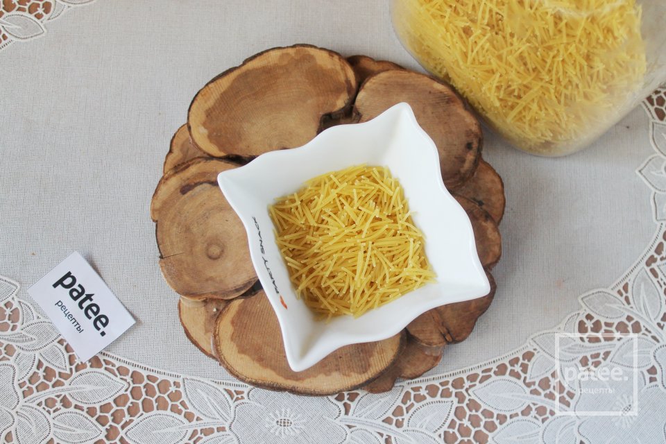 Легкий куриный суп с вермишелью и черемшой - Шаг 13