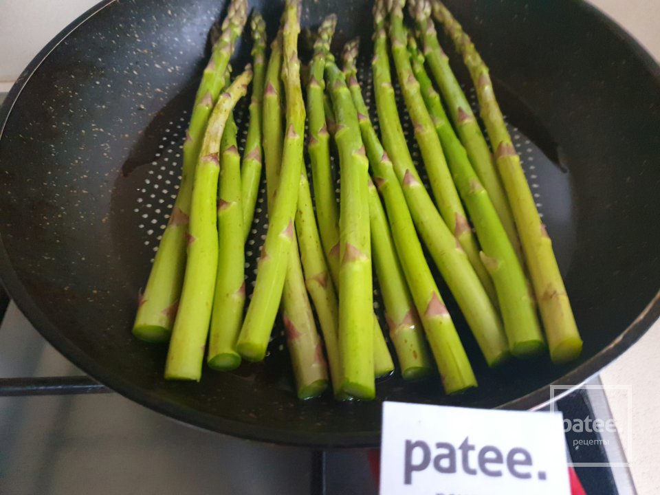 Пицца по-домашнему на слоеном тесте - Шаг 1