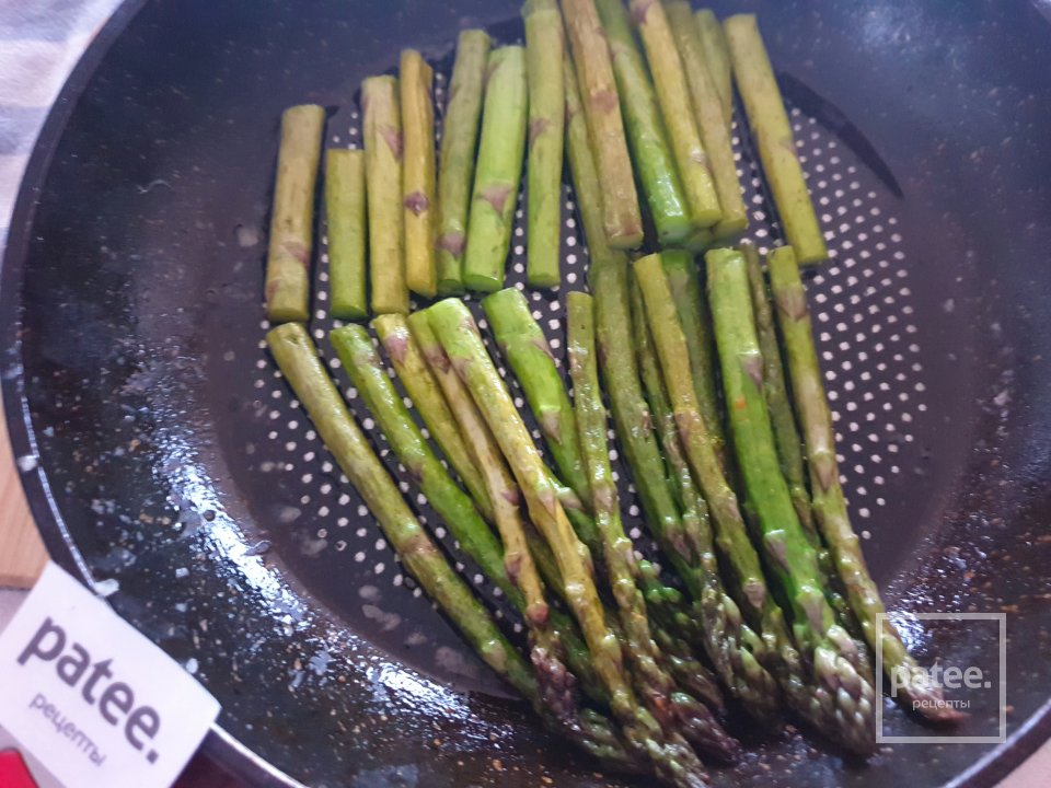 Пицца по-домашнему на слоеном тесте - Шаг 6