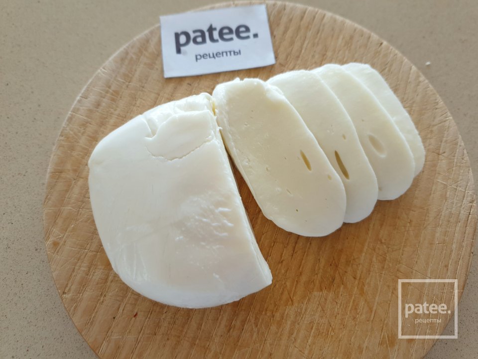 Пицца по-домашнему на слоеном тесте - Шаг 8