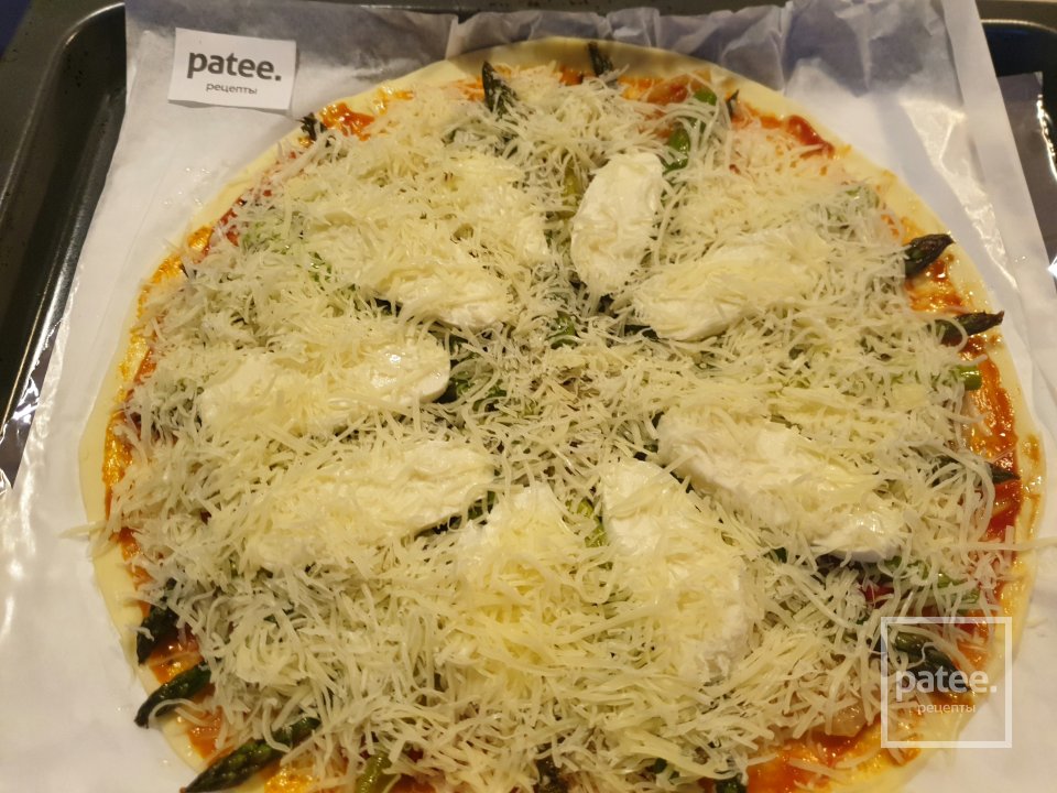 Пицца по-домашнему на слоеном тесте - Шаг 10