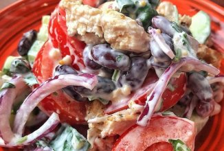 Салат с фасолью