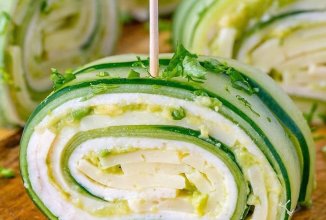 Огуречные роллы с индейкой и сыром