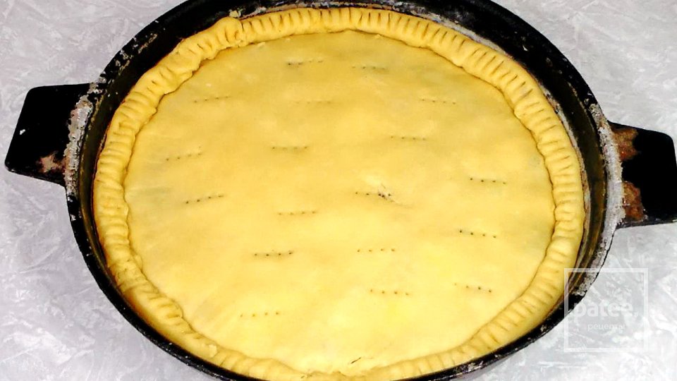 Пирог из песочного теста с джемом и орехами - Шаг 12