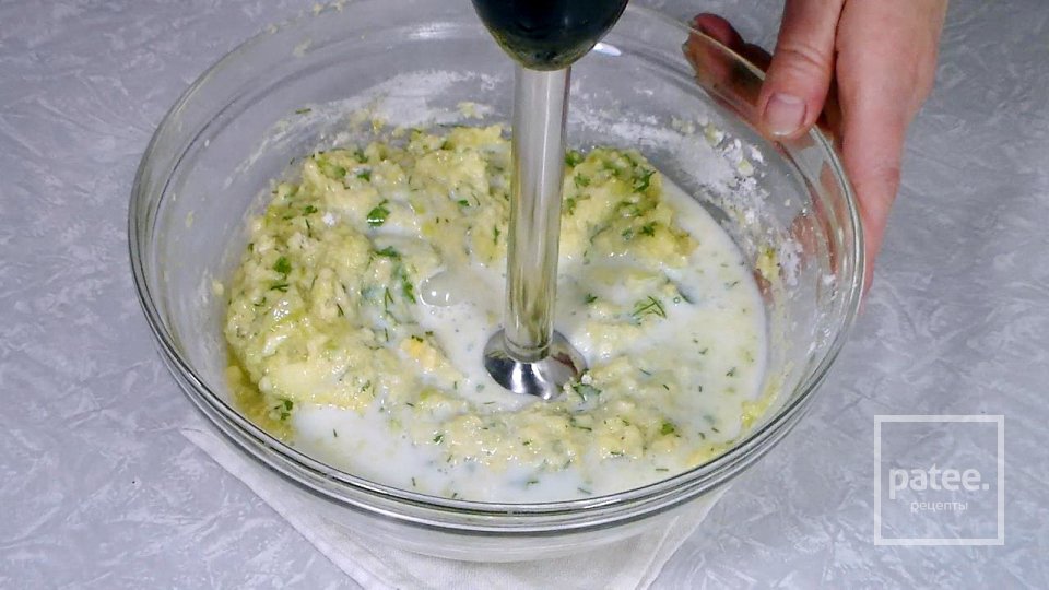 Чебуреки из кабачков с грибами и сыром - Шаг 7