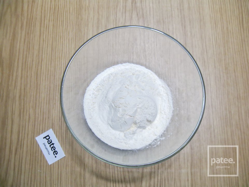 Кекс с изюмом и финиками - Шаг 4