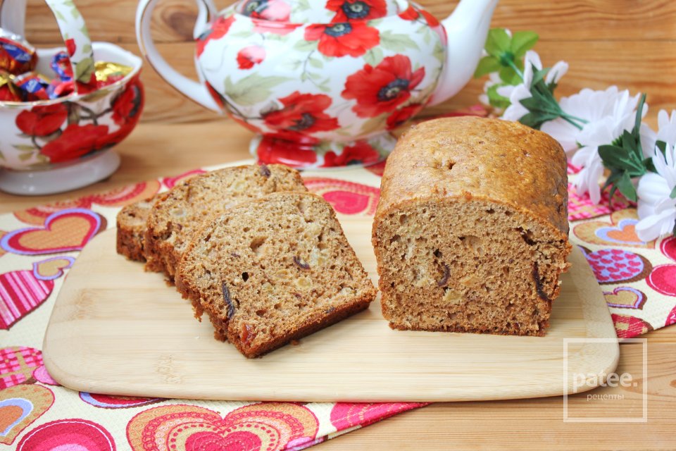 Кекс с изюмом и финиками - Шаг 15