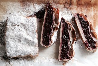 Вишневый штрудель