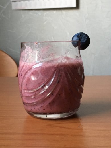 Коктейль Черничные Тропики - Шаг 4