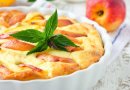 Запеканка с персиками
