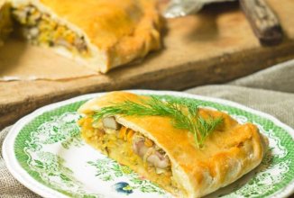 Пирог с капустой и грибами