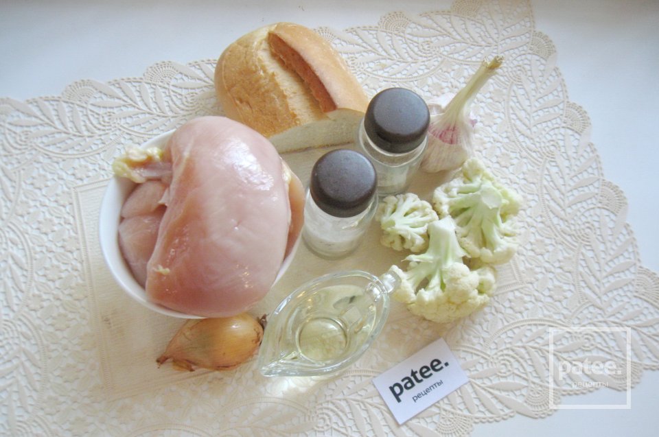 Куриные котлеты с цветной капустой - Шаг 1