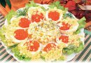 Яйца, фаршированные красной икрой