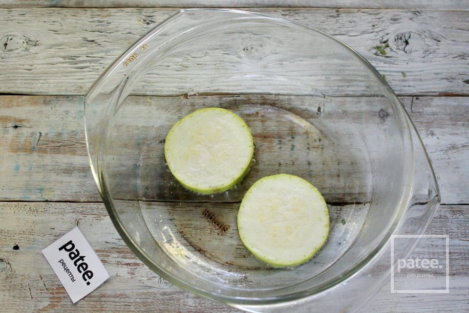 Фаршированные кабачки в томатном соусе - Шаг 8