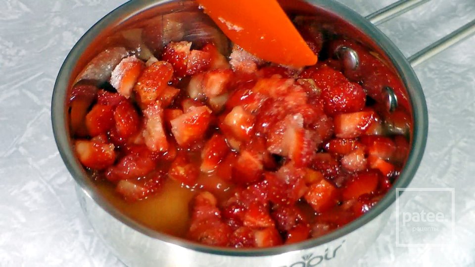 Рисовый пудинг с клубникой - Шаг 4