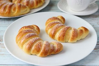 Рогалики с заварным кремом