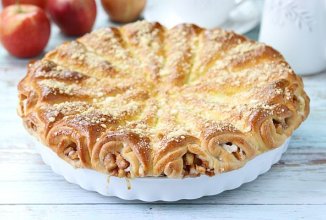 Слоеный пирог "Яблочные рожки"