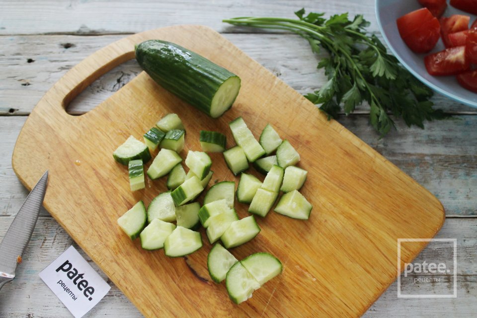 Греческий салат с авокадо - Шаг 3