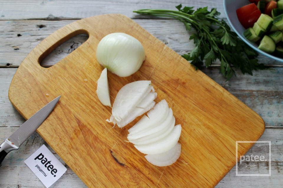 Греческий салат с авокадо - Шаг 4