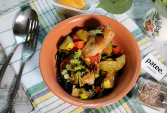 Овощное рагу с курицей