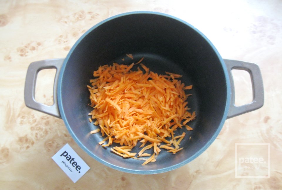 Фаршированные кабачки с курицей в соусе - Шаг 8