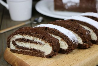 Медовый рулет с нежным сливочно-сметанным кремом