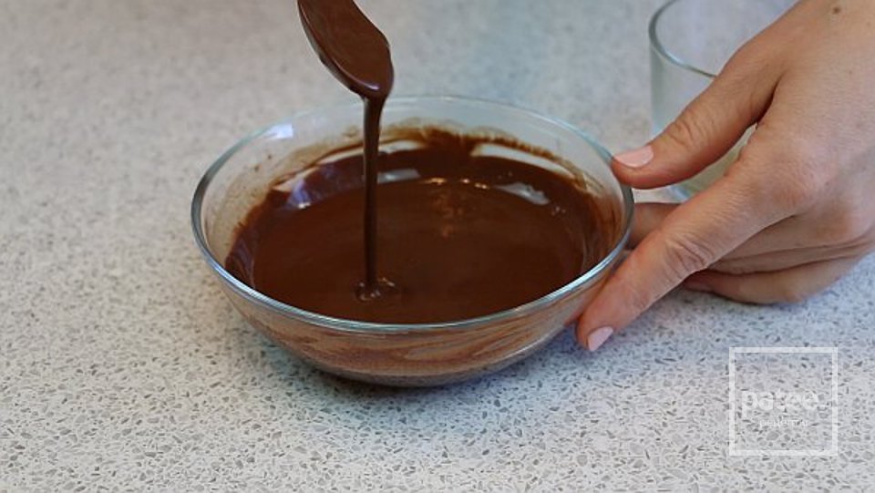 Шоколадные кексы на кефире - Шаг 2