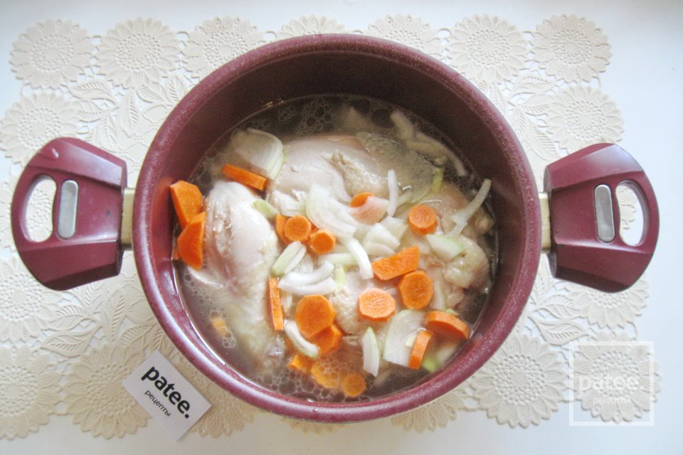 Куриные бедра с грибами и кабачками - Шаг 5