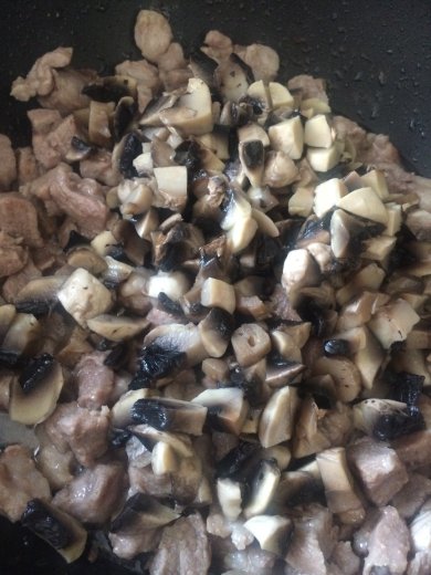 Свинина в сырном соусе - Шаг 2