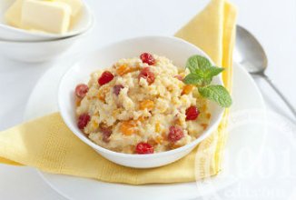 Пшенная каша с сухофруктами