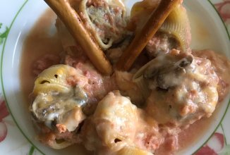 Фаршированные ракушки с мясным фаршем🥩 и грибами)