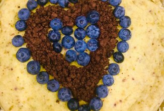 Фисташковый чизкейк 🍰с голубикой и шоколадом🍫