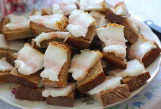 Бутерброды со шпиком