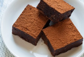 Брауни с фундуком и гречневой мукой