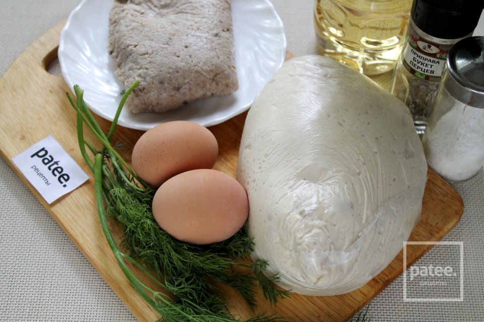 Расстегаи домашние с яйцом - Шаг 1