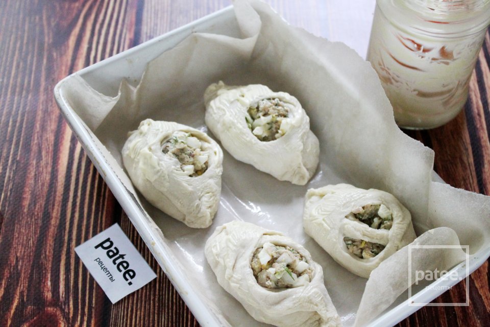 Расстегаи домашние с яйцом - Шаг 11