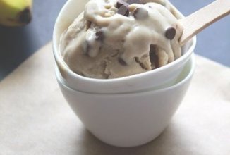 Веганское бананово-арахисовое мороженое