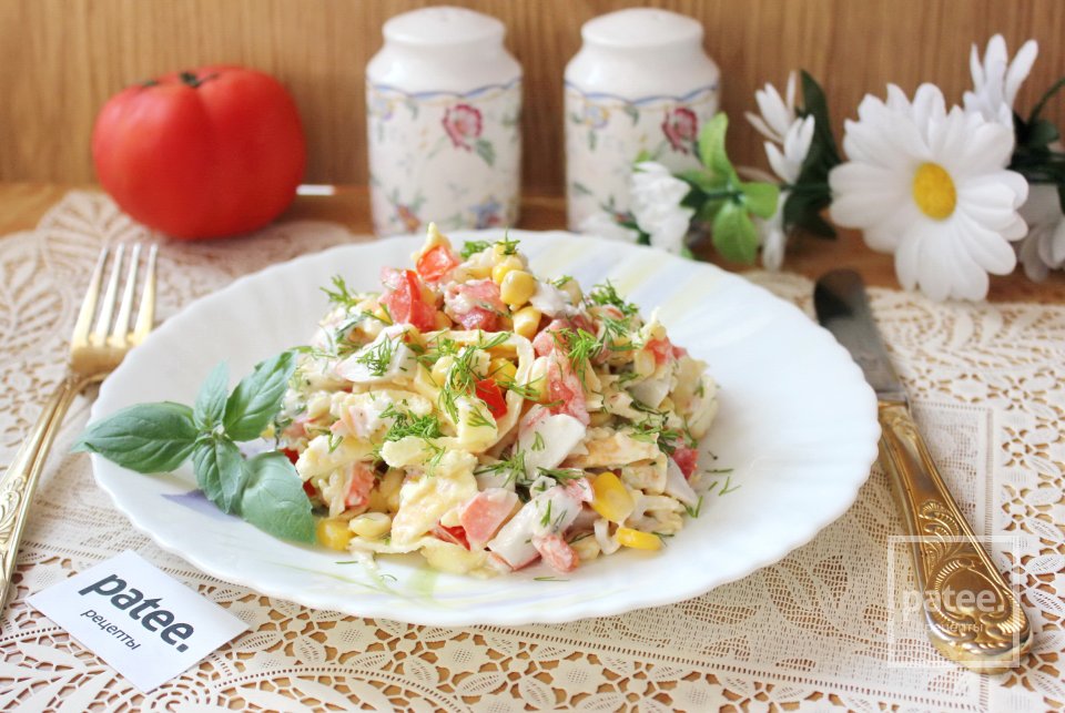 Салат с крабовыми палочками и яичными блинчиками - Шаг 15