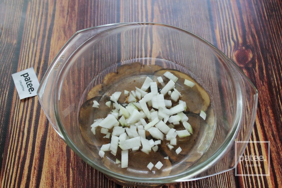 Биточки мясные в сметанном соусе с морковью - Шаг 8