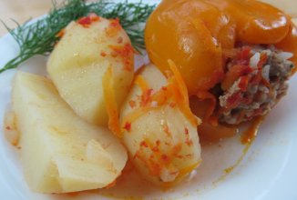 Фаршированный перец с картошкой