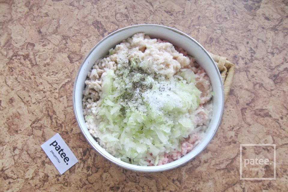 Котлеты из свинины с капустой - Шаг 6