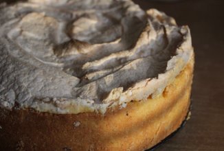 Тыквенно-яблочный пирог с безе